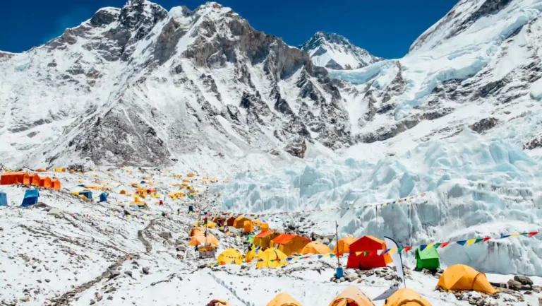 What Tents Do They Use on Everest